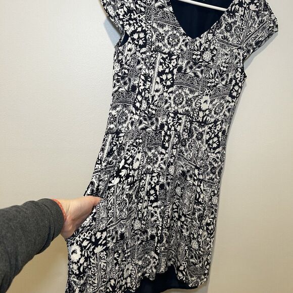 Garnet Hill Mini Dress 02 Tunic Blue White Floral Pockets Boho Hippie Cottage S - Picture 3 of 7